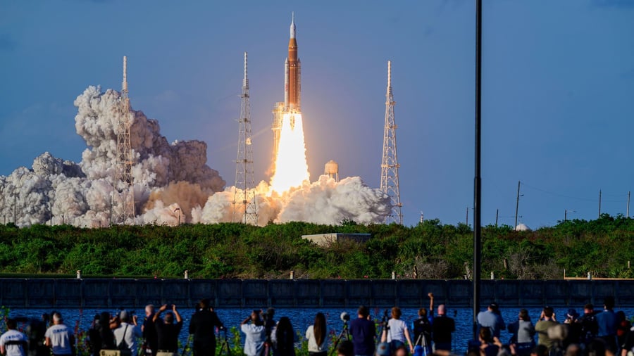 Probleme am Bord: Toilettenpanne nach Start von Mondmission „Artemis 2“