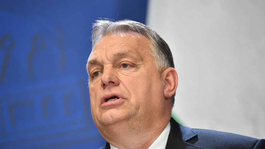 +++ Ukraine-Krieg +++: Orban offenbar in Moskau eingetroffen