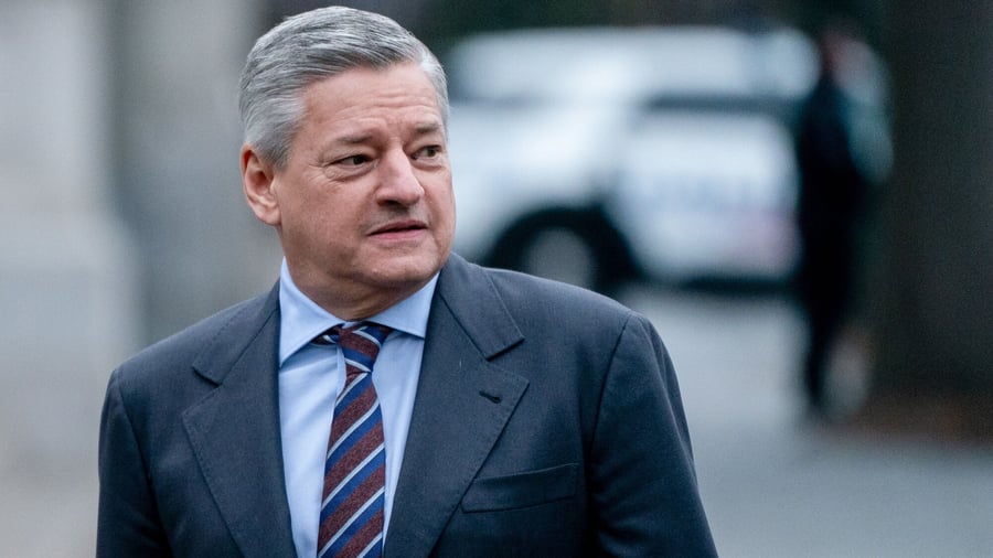 Streaming-Dienste: Netflix zieht sich zurück – Paramount gewinnt Bieterschlacht um Warner Bros.