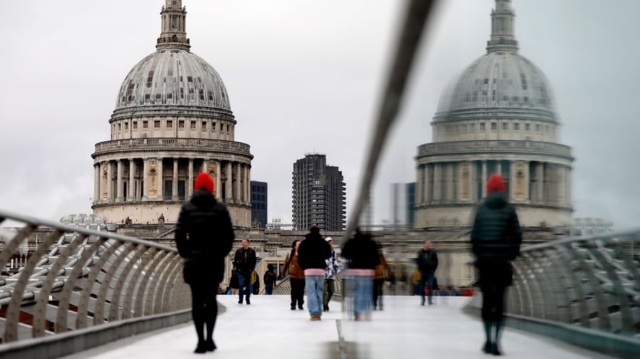 Anleihen: Krise um Premier Starmer – Britische Staatsanleihen geraten unter Druck