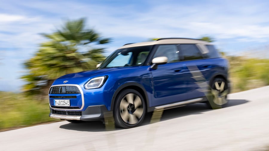 Tesla, Dacia, Mini: Bei diesen Elektro-Modellen gibt es die meisten Kilometer pro Euro