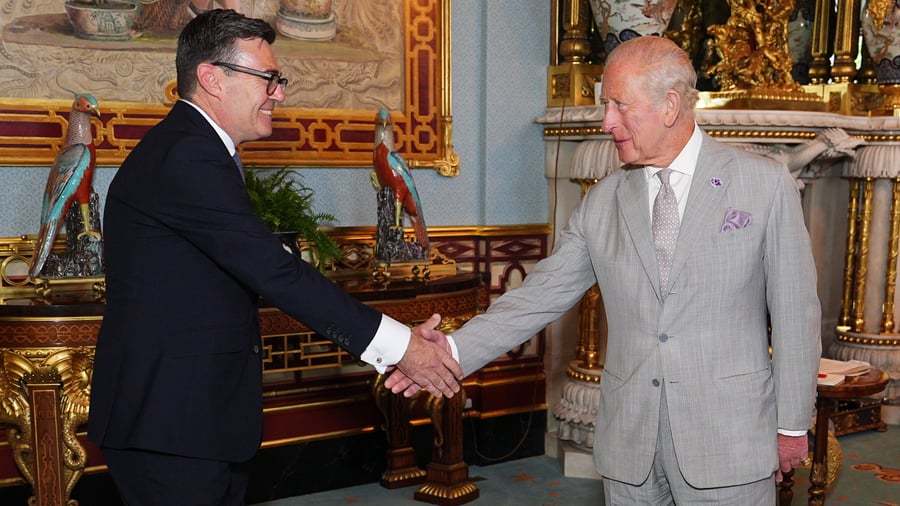 Großbritannien: Andy Burnham ist neuer Premierminister Großbritanniens