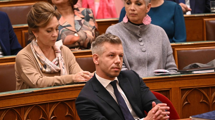 Ungarn: Ungarns Parlament hebt Immunität von Regierungschef Magyar auf