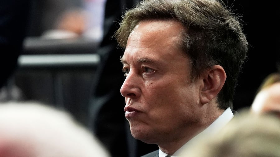 EU confronts Musk over Grok