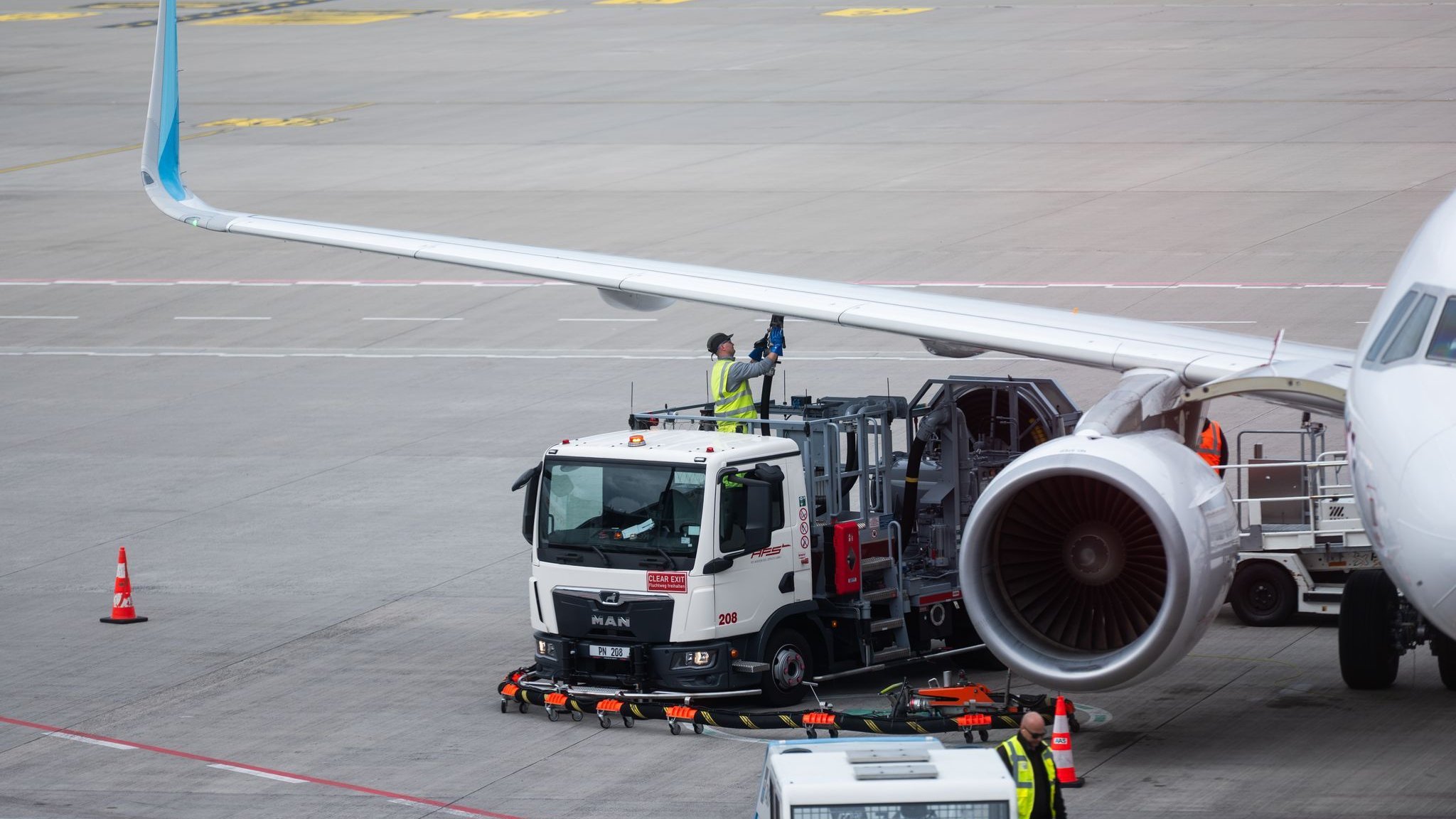 Energiekrise: Europ&auml;ischer Flughafenverband warnt vor Kerosin-Knappheit