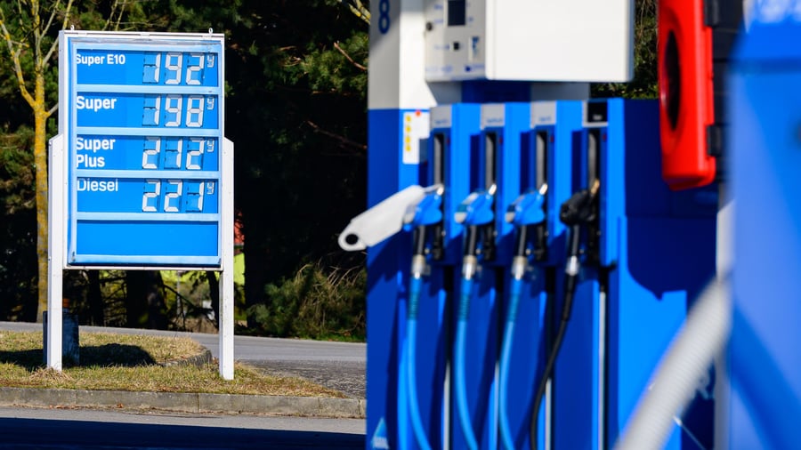 Iran-Krieg: Kfz-Steuer, Preisdeckel, Pendlerpauschale: So könnte das Entlastungspaket bei den Spritpreisen aussehen