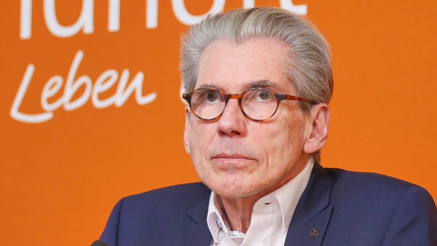 Interview: DAK-Chef Storm über Sparvorschläge: „Natürlich werden Patienten die Einschnitte spüren“