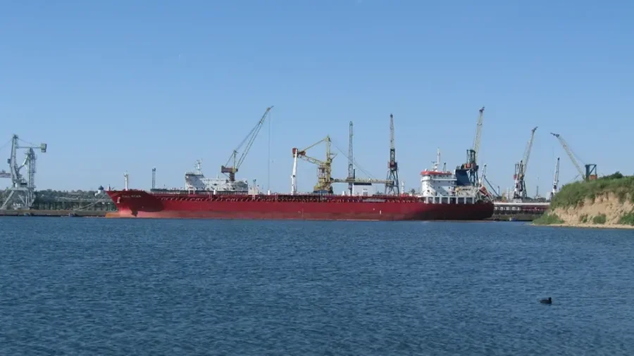 +++ Iran-Krieg +++: Sanktionierter Tanker passiert offenbar Straße von Hormus – trotz US-Blockade