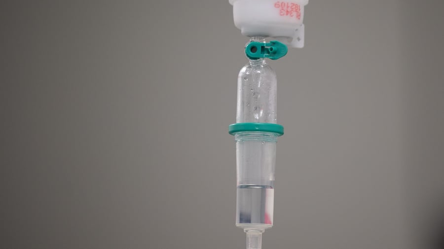 Gesundheitsbehörde warnt: Bundesinstitut warnt vor Risiken bei Drip-Spa-Infusionen
