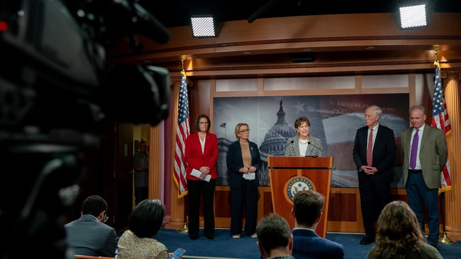 US government shutdown: Defectors align with Republicans; Democrats split over the shutdown dispute