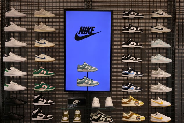Adidas schlieBt zu Nike starker auf Kernmarke wachst um 16 Prozent