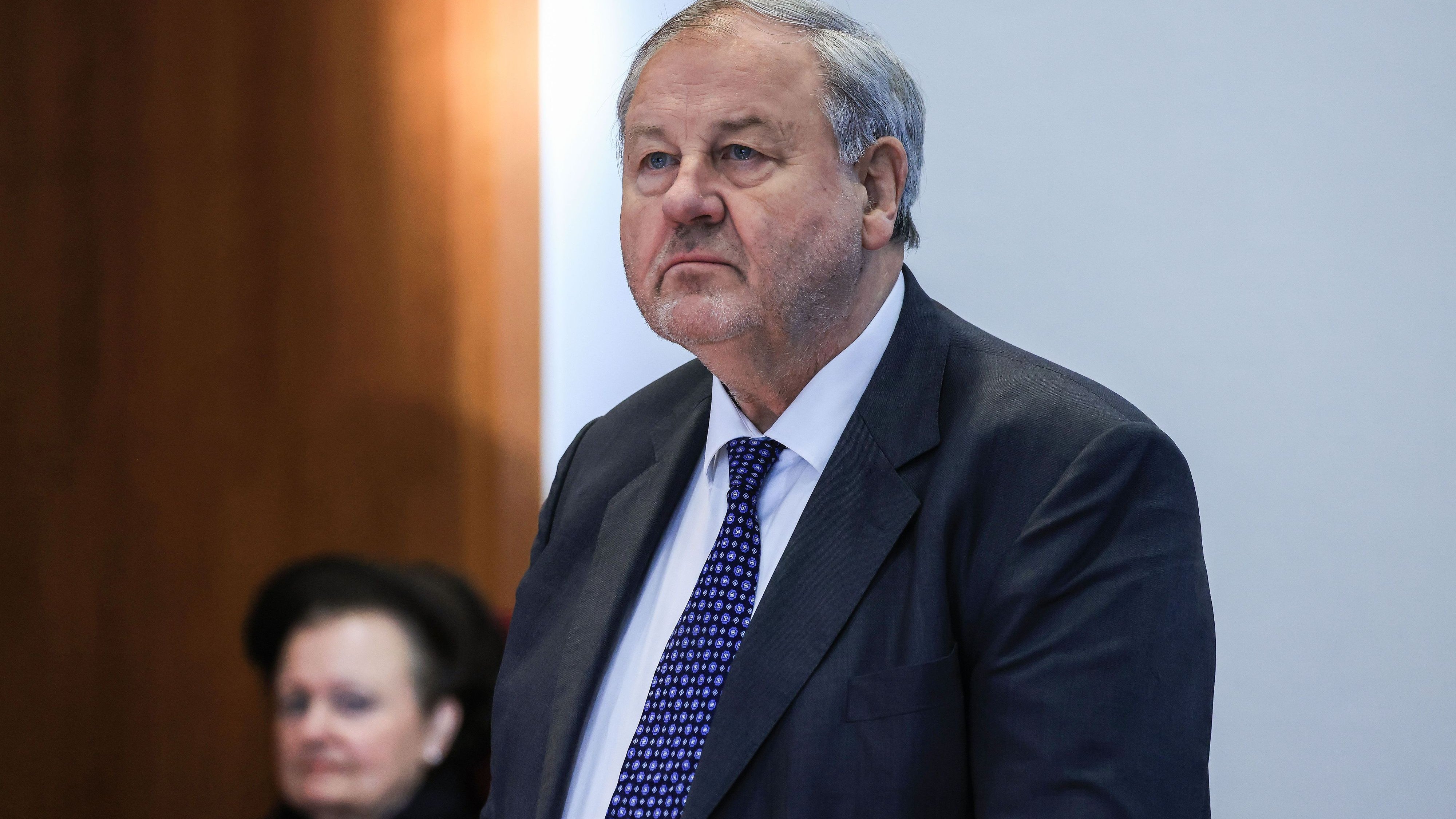 Haftstrafe: Cum-Ex-Akteur Hanno Berger muss im Gefängnis bleiben