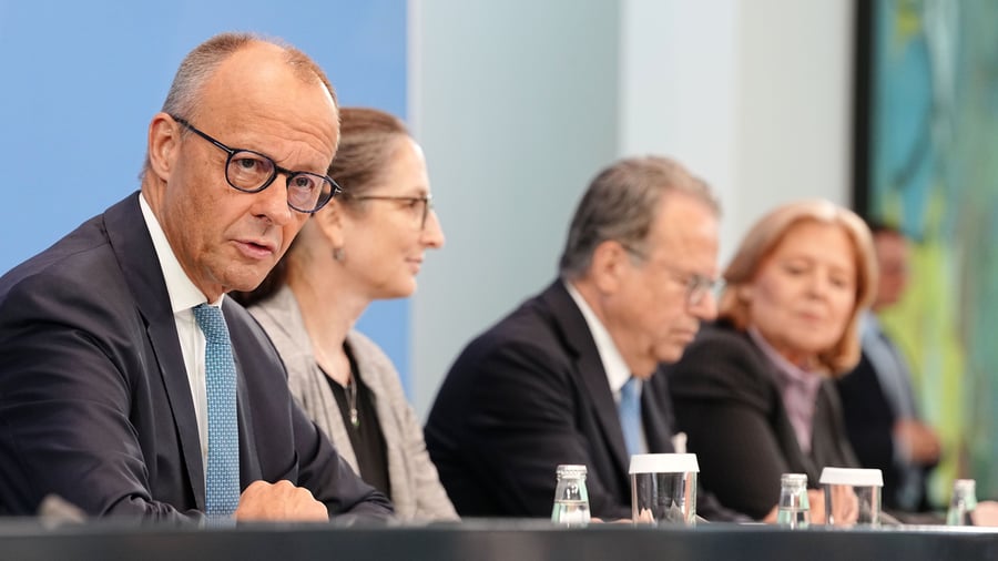Rente: „Sind uns einig“: Koalition will alle Vorschläge der Rentenkommission umsetzen