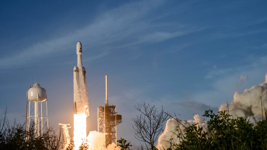Raumfahrt: Nasa schickt neues Infrarot-Teleskop ins All