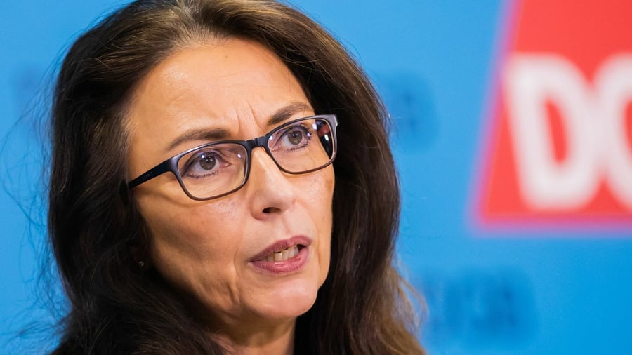 Altersvorsorge: DGB-Vorstoß entfacht Streit über Betriebsren