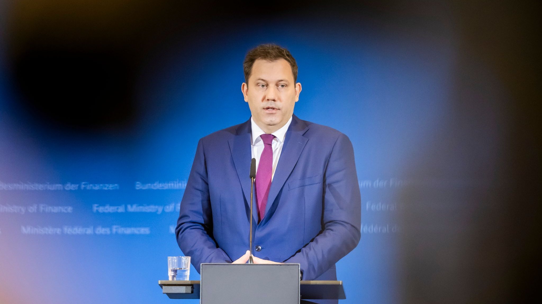 Finance: Klingbeil: State relief is not up for debate