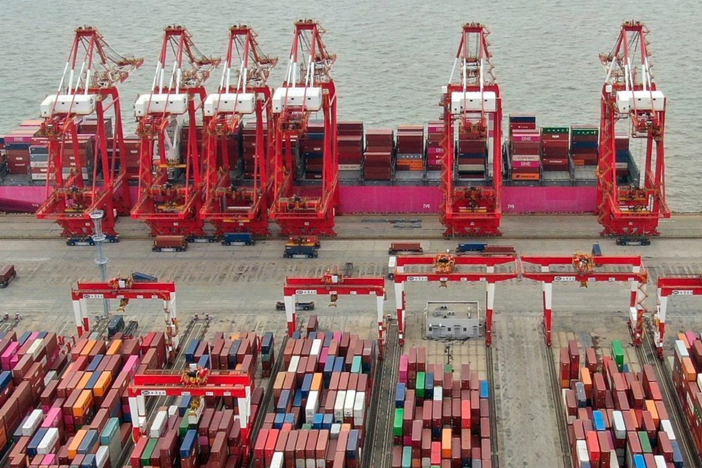 Konjunkturdaten: Chinas Exporte ziehen im Juni kräftig an