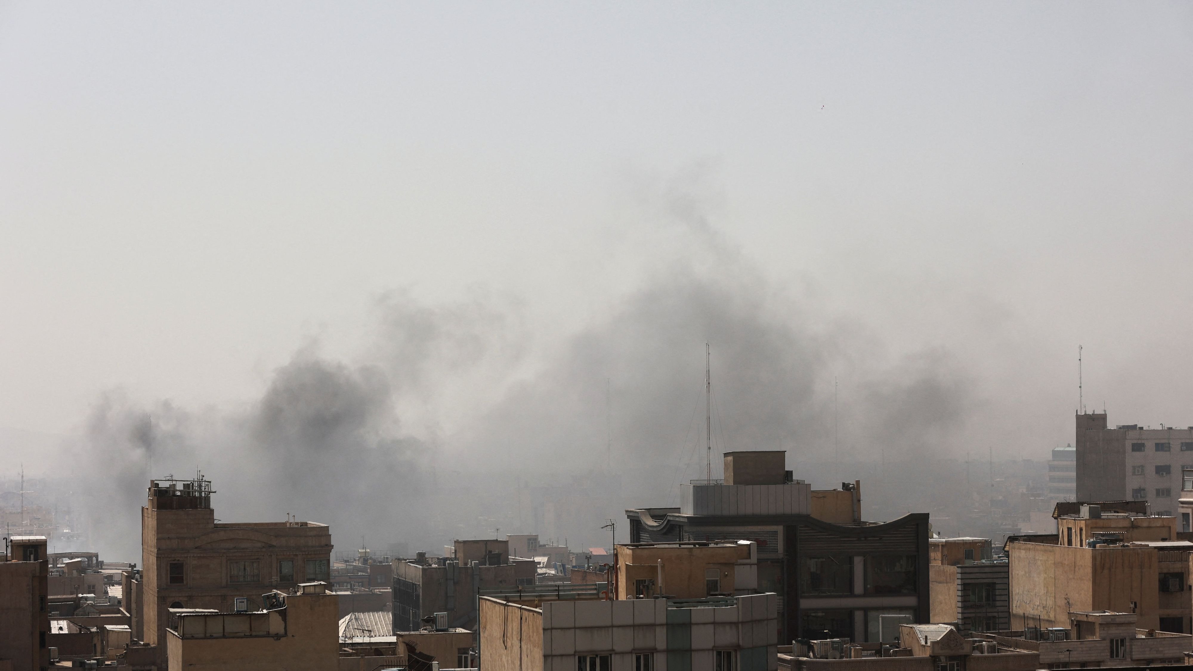 Iran-Krieg: &bdquo;Das Regime muss weg&ldquo; &ndash; Iraner zwischen Hoffnung und Angst