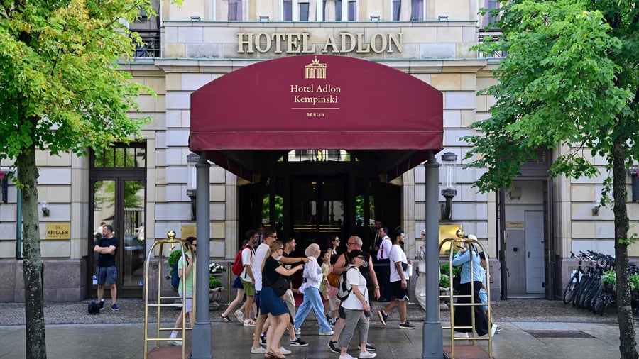 Berlin: Verkauf von Hotel Adlon vorerst gescheitert