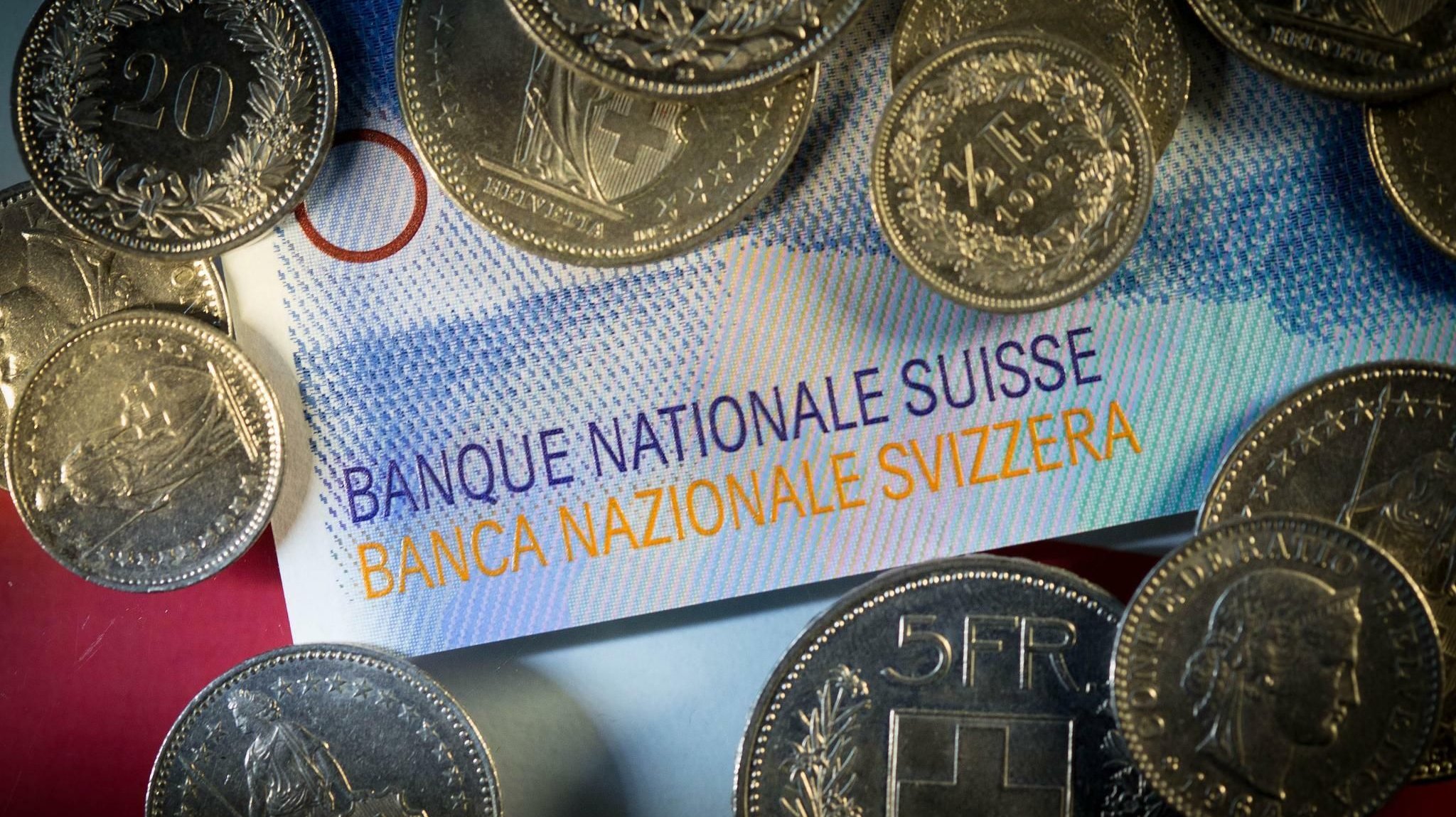 Geldpolitik: Schweizerische Nationalbank hält an Nullzins fest