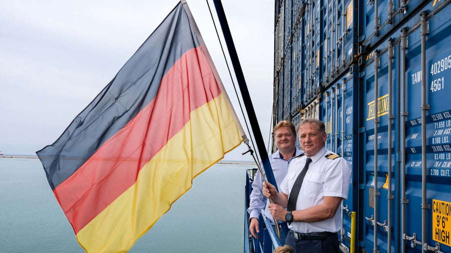 Logistik: Reederei von Lidl wechselt unter die deutsche Flag