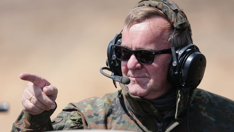 Kommentar: Von einer Nine-to-five-Bundeswehr lässt sich Putin nicht abschrecken