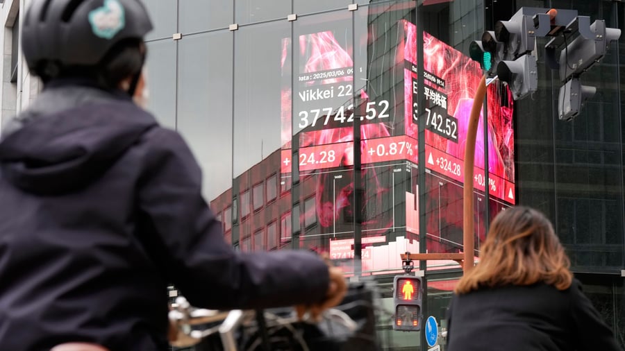 Nikkei und Topix: KI-Boom und Hoffnungen auf Nahost-Abkommen treiben die asiatischen Börsen