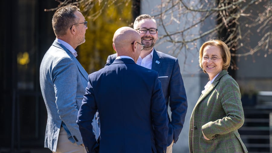 Reformen: Steuersenkung, Atomkraft, Technologieoffenheit: AfD fordert in Positionspapier andere Wirtschaftspolitik