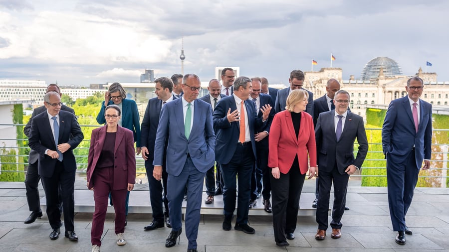 +++ Bundespolitik +++: Reformtreffen mit Sozialpar