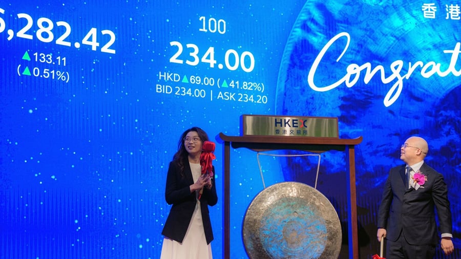 Künstliche Intelligenz: Warum Chinas staatlich verordneter KI-Börsenboom riskant ist – vier Thesen zum aktuellen Hype