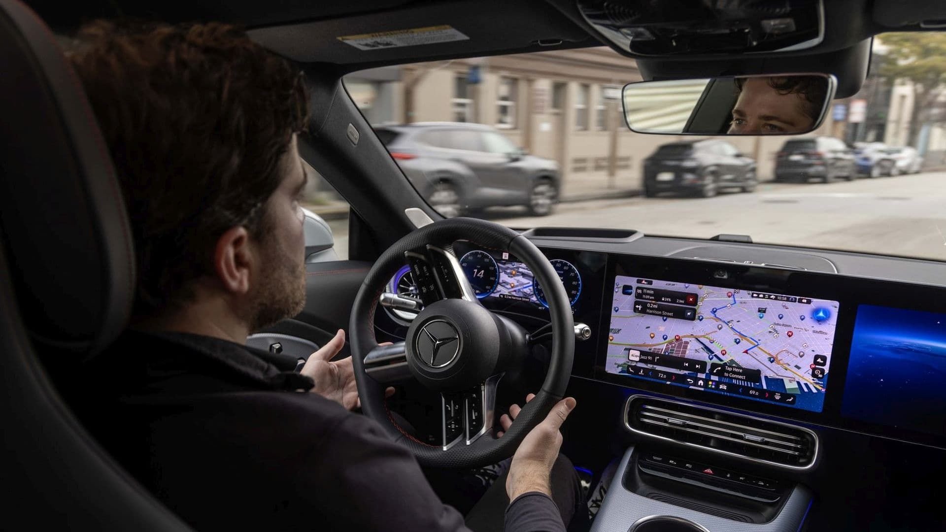 Automotive industry: The future of BMW and Mercedes depends on these ...
