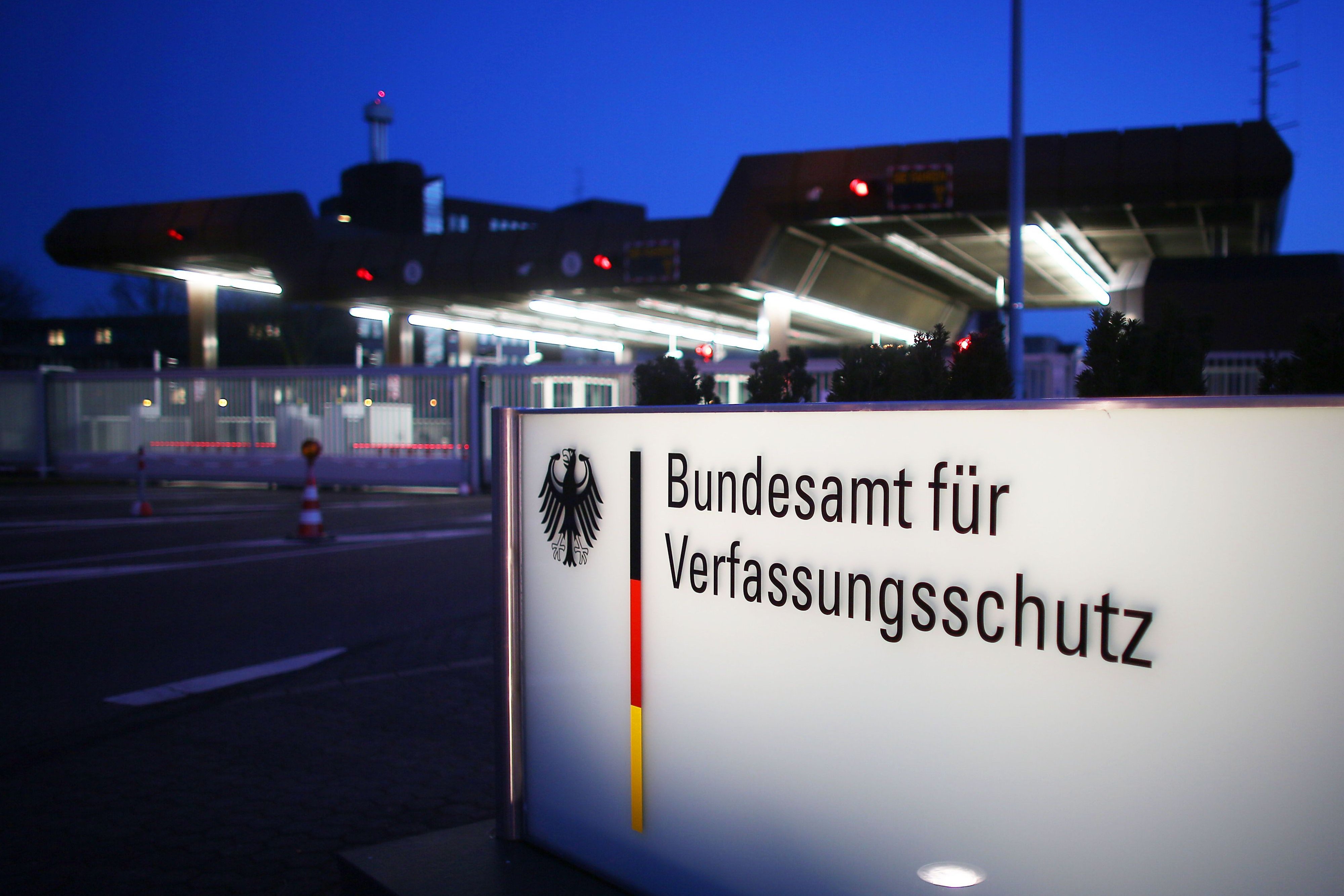 Terrorabwehr: Verfassungsschutz setzt offenbar auf „französisches