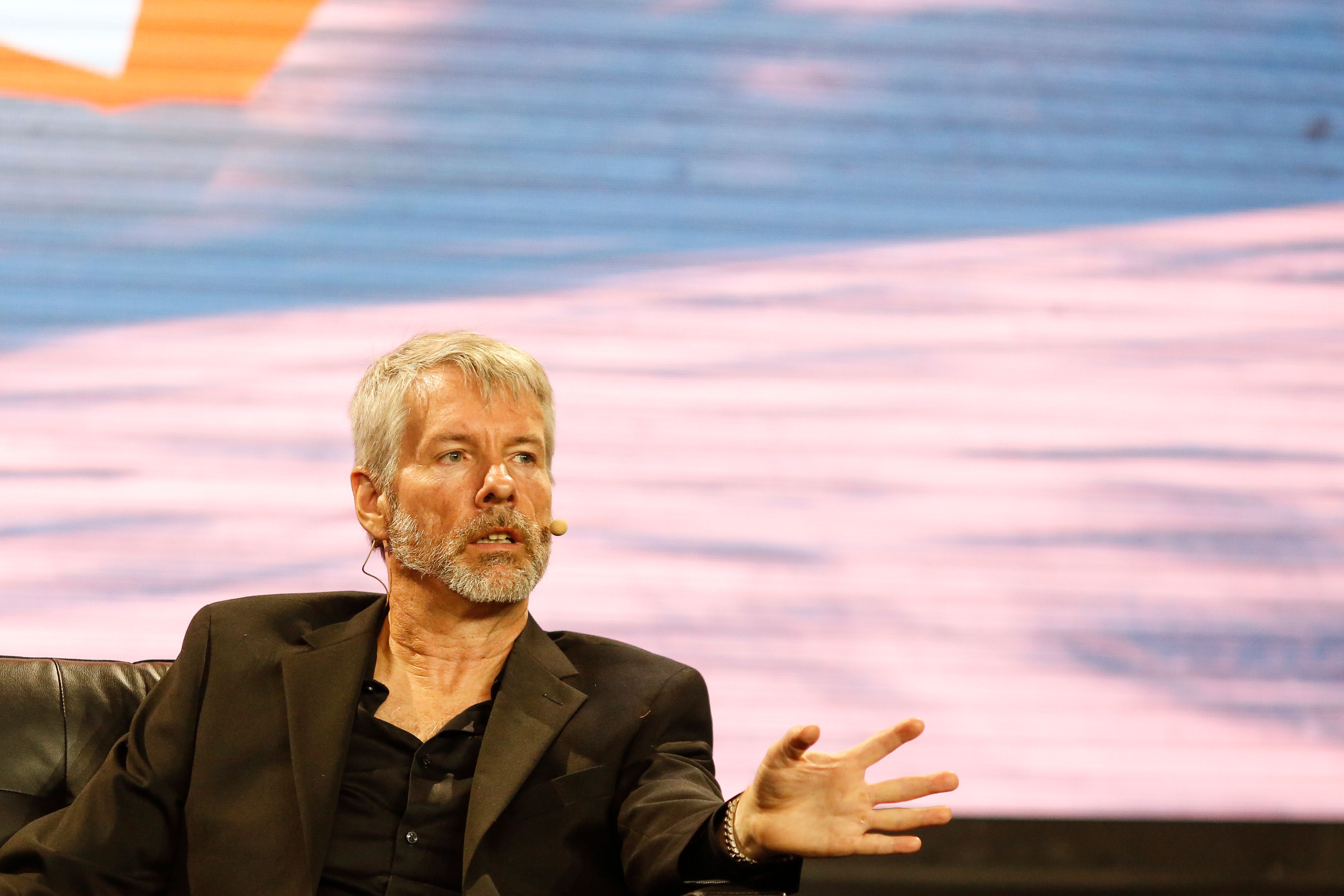 Microstrategy Aktie: Riskanter Bitcoin-Kurs sorgt zunehmend für Kritik