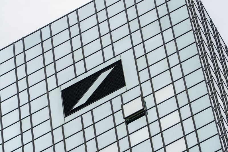 Deutsche Bank: Aktie erreicht den höchsten Stand seit 15 Jahren