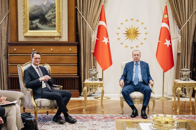 Türkei: Überraschendes Treffen von Wüst und Erdogan in Ankara
