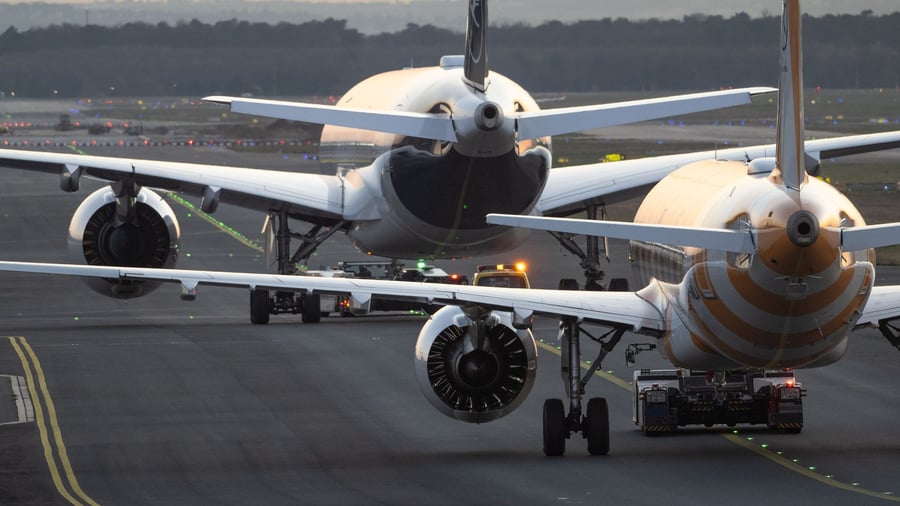 Neue Flugzeuge: Verband: Kerosinverbrauch pro Passagier erneut gesunken