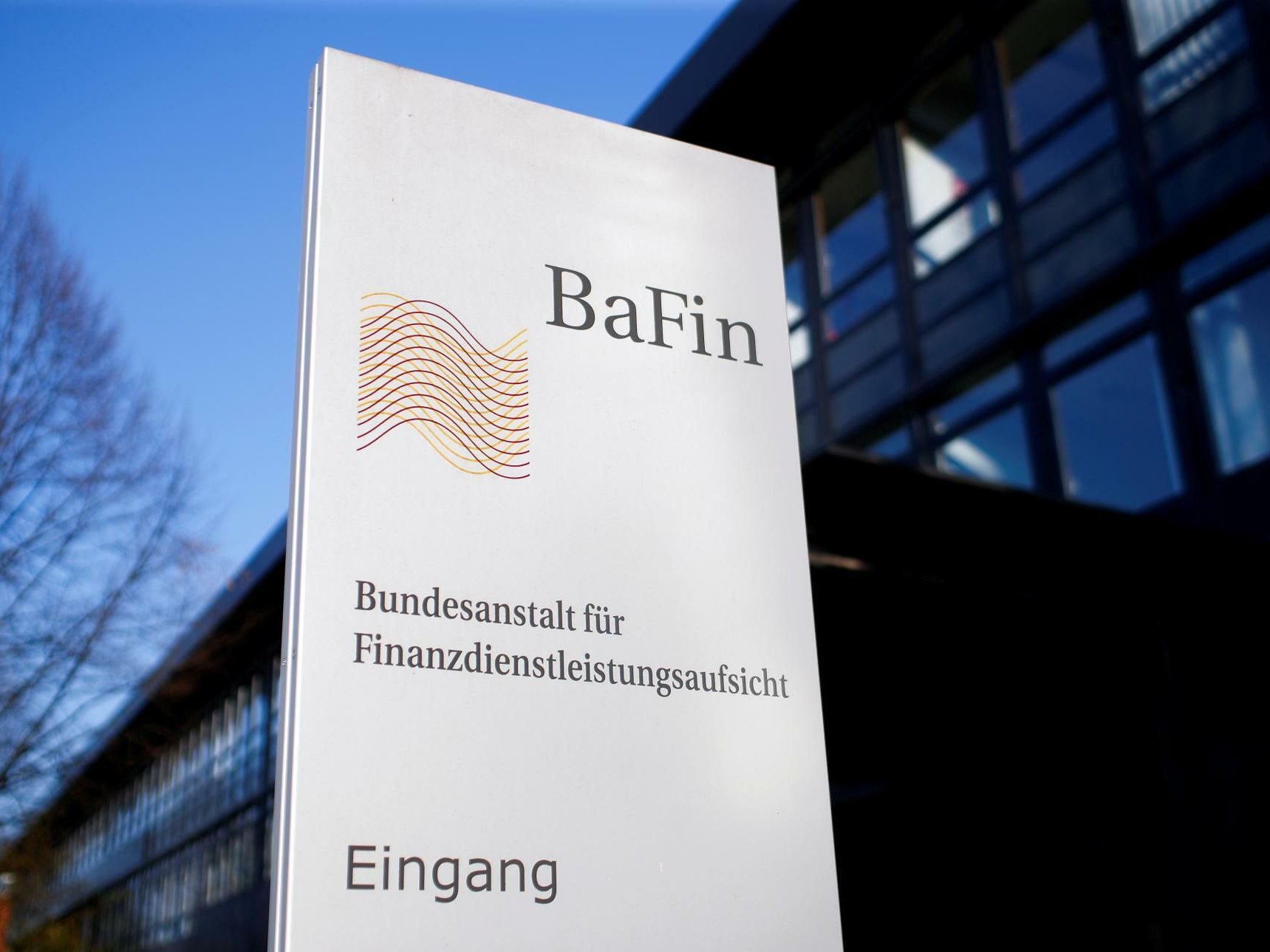 Finanzaufsicht: Bafin beschlagnahmt bei Razzia zahlreiche Krypto-Automaten