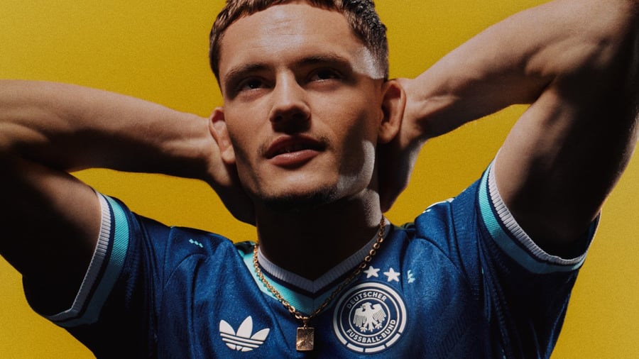 Sportartikel: Zweistelliges Umsatzwachstum: Adidas startet mit Schwung ins WM-Jahr