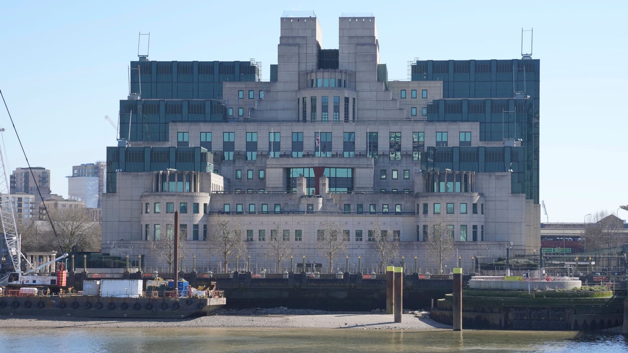 Spionageverdacht: „Mutmaßlicher Geheimnisverrat“: Britischer MI6 prüft mögliches Informationsleck beim BND