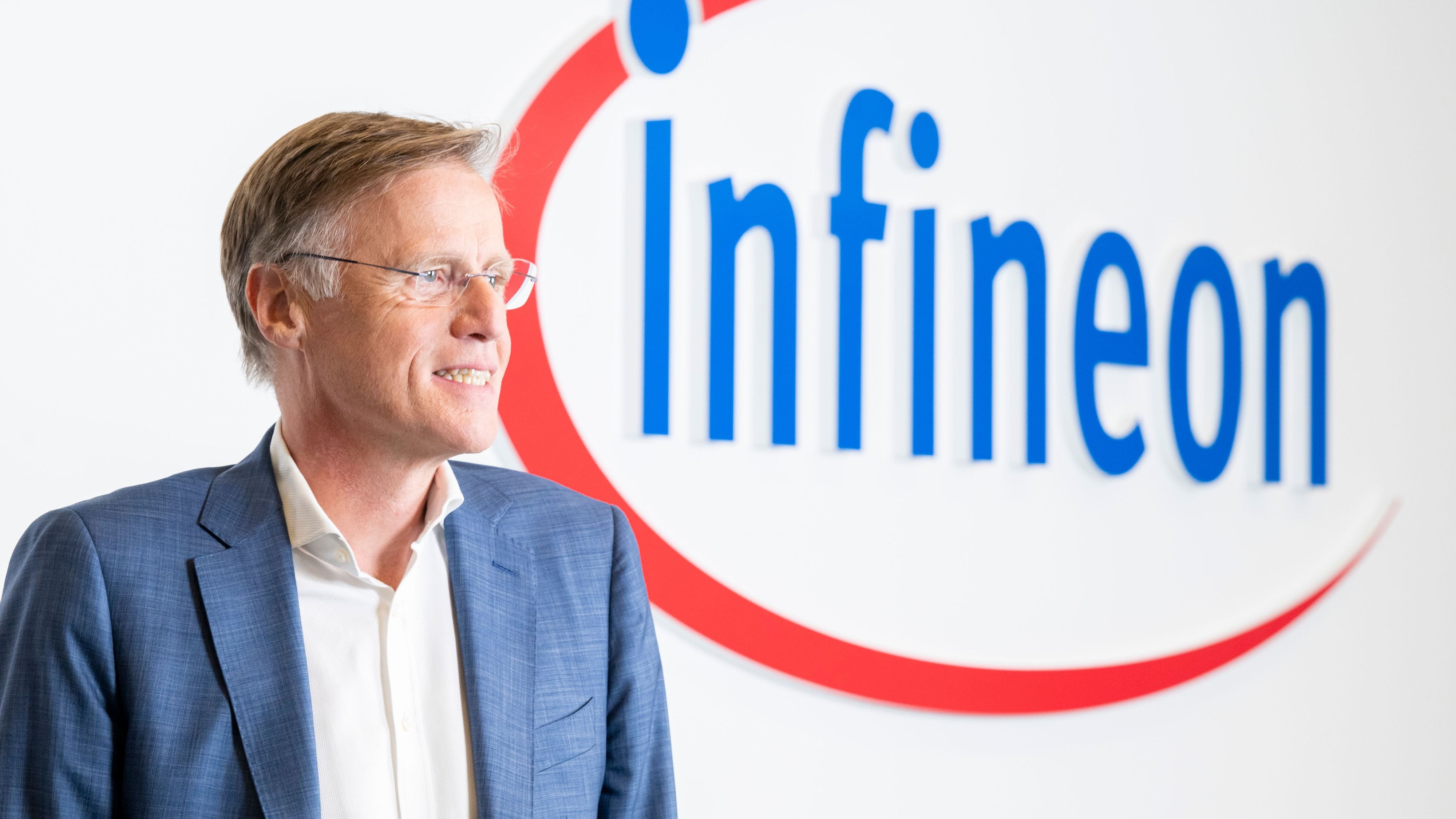Semiconductors: AI data centers allow chip manufacturer Infineon to grow ...