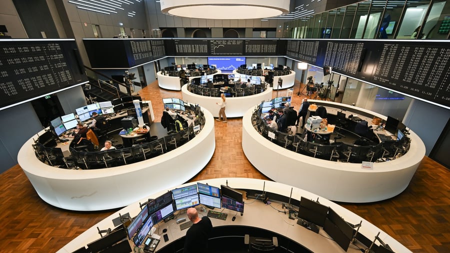 Trotz Wirtschaftskrise: Dividendenrekord: Dax-Konzerne schüt