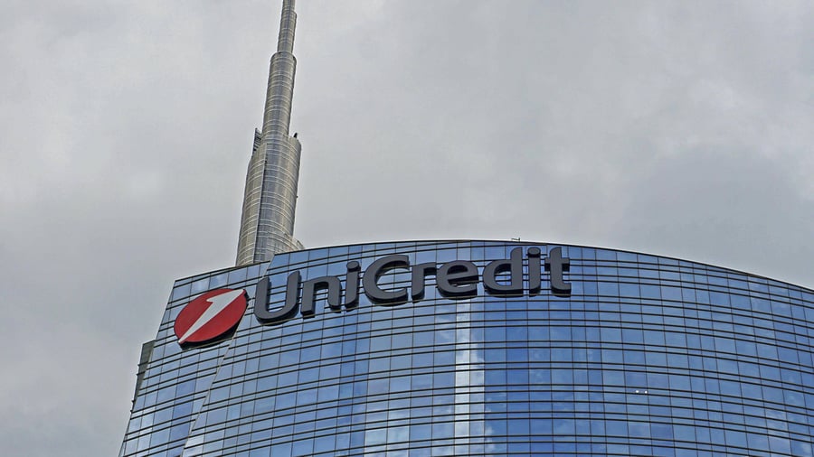 Banken: Unicredit sichert sich Zugriff auf weitere Commerzbank-Aktien