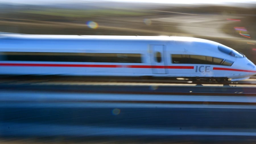 Für die Sommerferien: Bahn bringt Familienticket zum Pauschalpreis