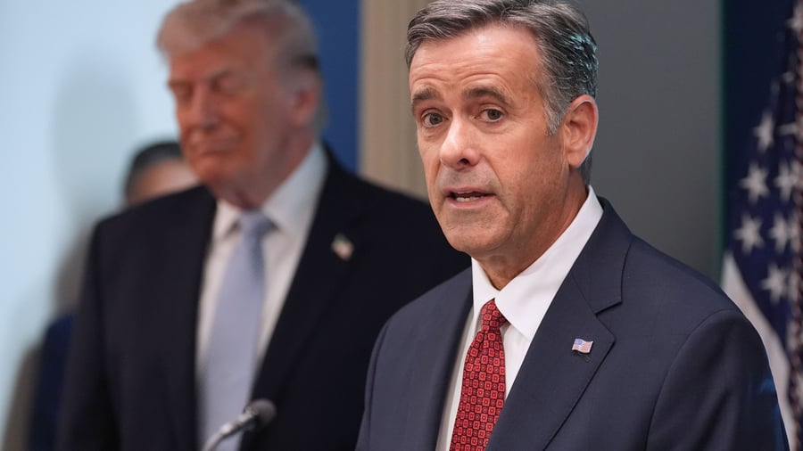 John Ratcliffe: Kreml bestätigt Eintreffen von CIA-Chef in Moskau – Gespräche über Geheimdienstkontakte?