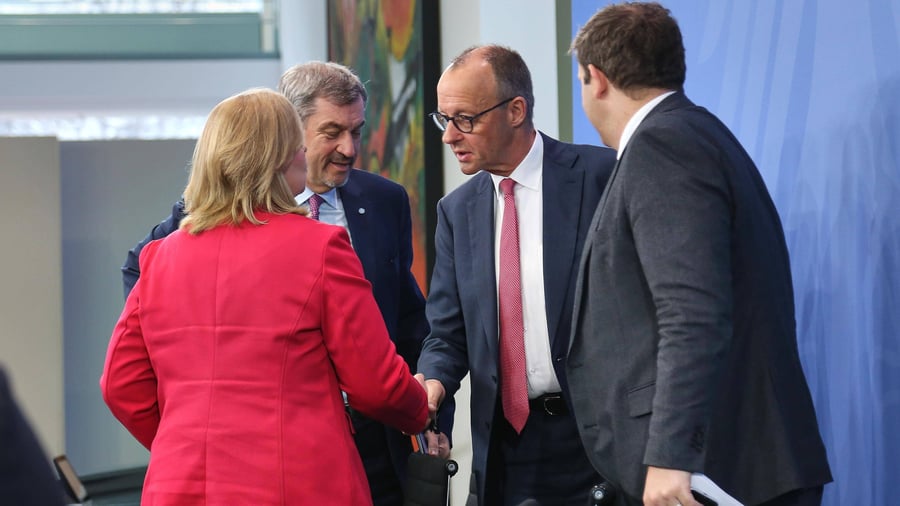 Energiekrise: Nach Kritik der Wirtschaft: Regierung weitet Zeitraum für 1000-Euro-Entlastungsprämie deutlich aus