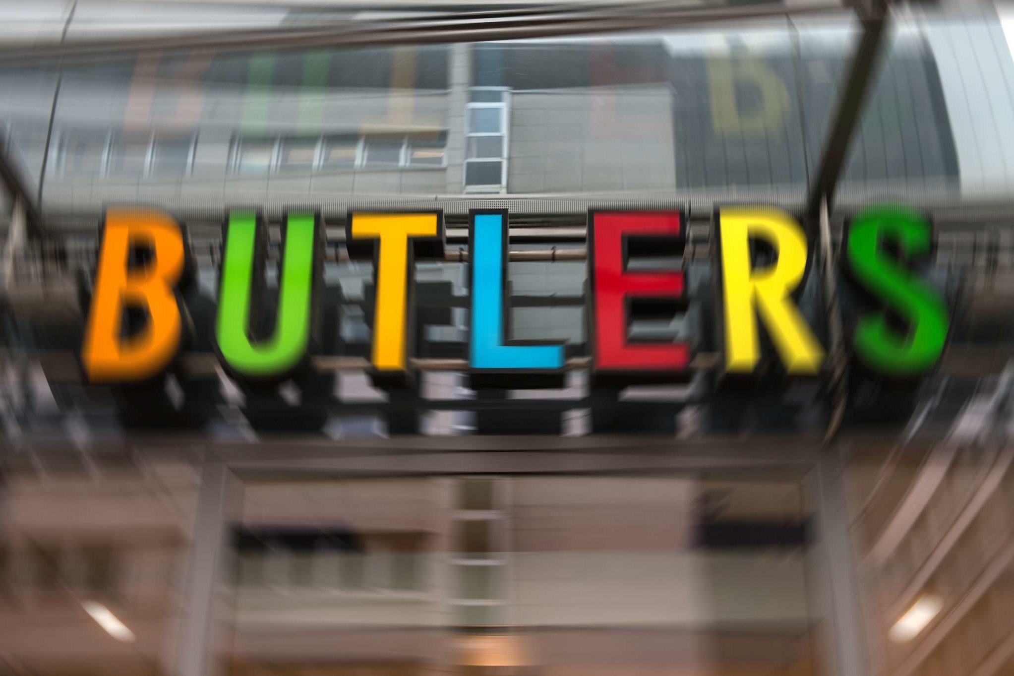Butlers: Einrichtungskette richtet sich nach Insolvenz neu aus