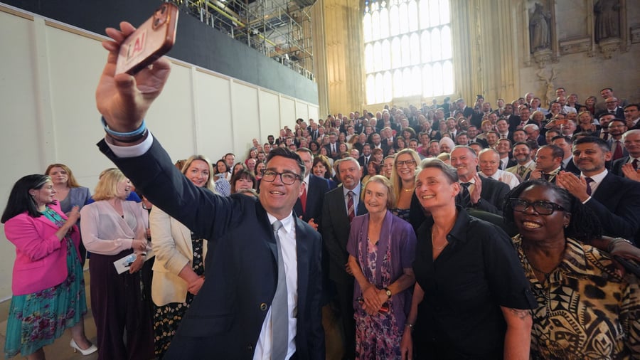 Großbritannien: Wer ist Andy Burnham? Britische Wirtschaft fordert vom „König des Nordens“ klaren Kurs statt Schlagworte