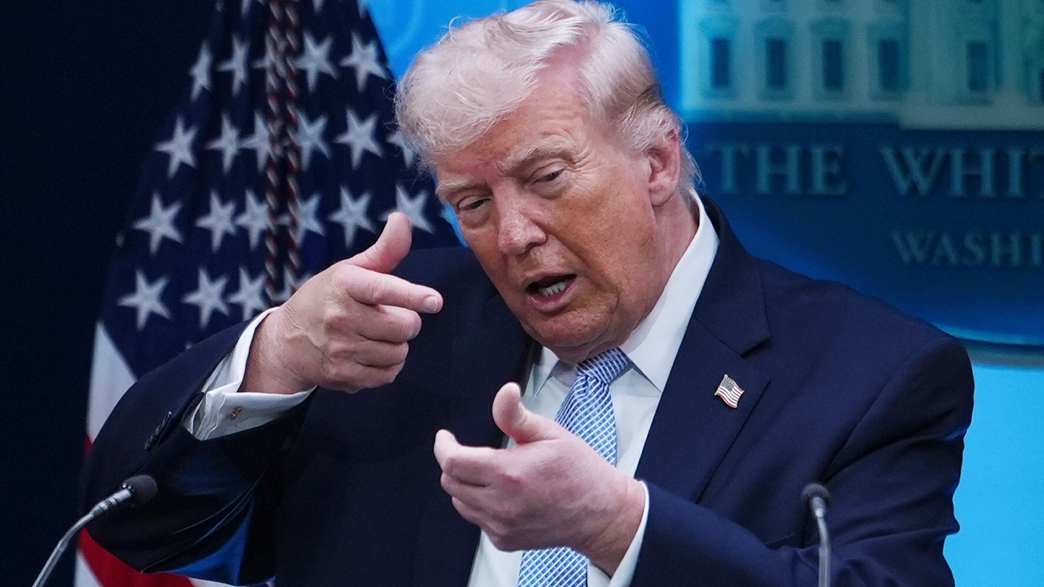 Iran-Krieg: Br&uuml;cken, Kraftwerke: Trump droht Iran mit rascher Zerst&ouml;rung