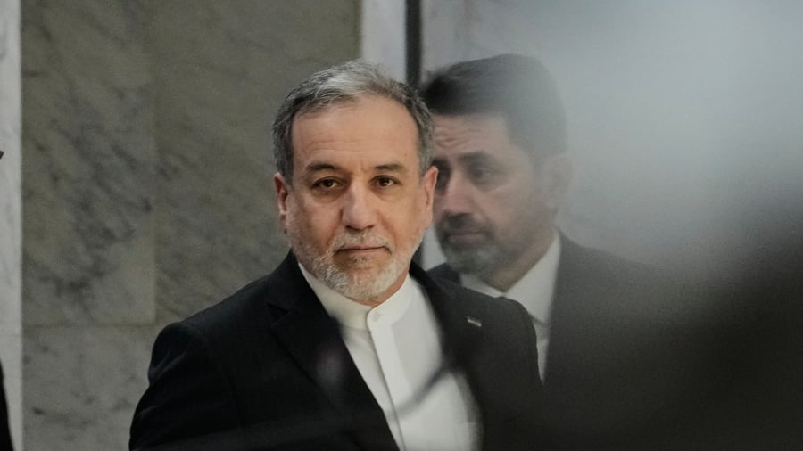 +++ Iran-Krieg +++: Iran droht USA – Einsatz neuer Waffen und Angriff auf andere Regionen
