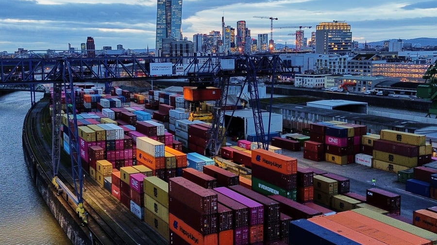 Kreditvergabe: „Saisonal eher ungewöhnlich“: Geschäft mit Unternehmenskrediten bricht im Januar ein